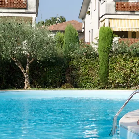 Apartamento Splendido Bilocale Con Piscina