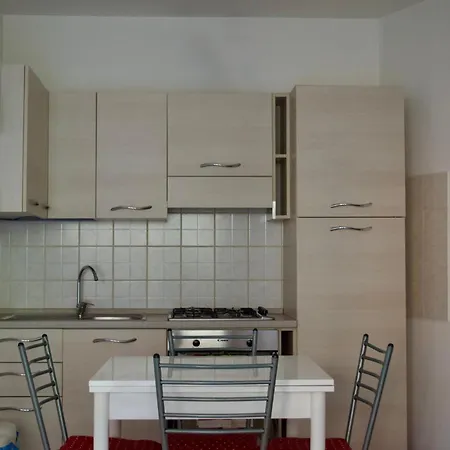 Splendido Bilocale Con Piscina Appartamento Brebbia