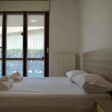 Splendido Bilocale Con Piscina Appartamento Brebbia