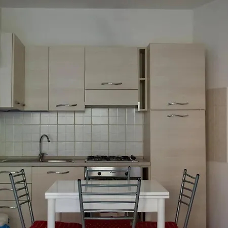 Appartamento Splendido Bilocale Con Piscina *
