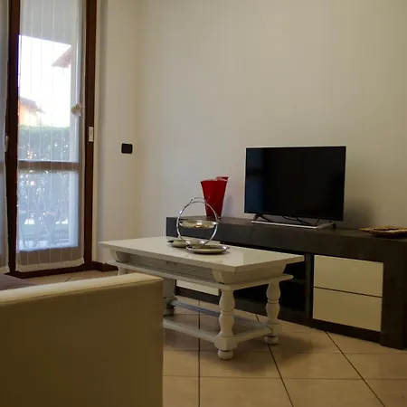 Apartamento Splendido Bilocale Con Piscina